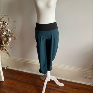 Royal Robbins REI cropped pants XS 2 4
